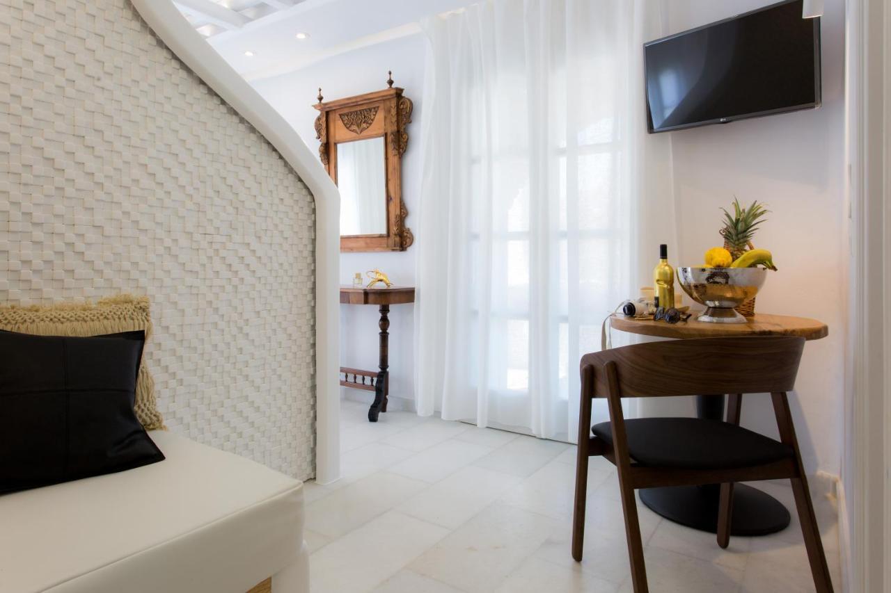 Naxian Riviera Exclusive Seafront Suites, Junior Suite Agios Prokopios  Exterior foto